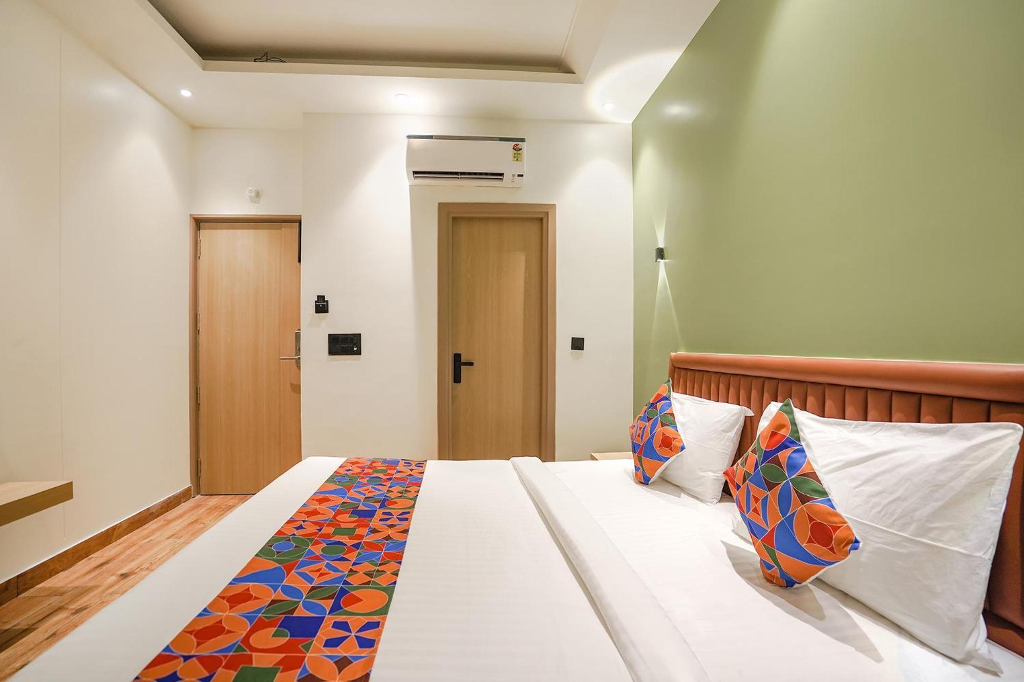 Fabhotel Prime Ip Indrapuram Газиабад Экстерьер фото